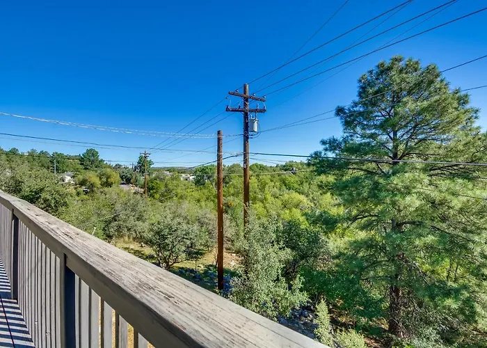 1 Mi To Whiskey Row: W/ Fire Pit & Deck * Prescott