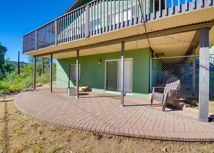 Holiday home 1 Mi To Whiskey Row: W/ Fire Pit & Deck
